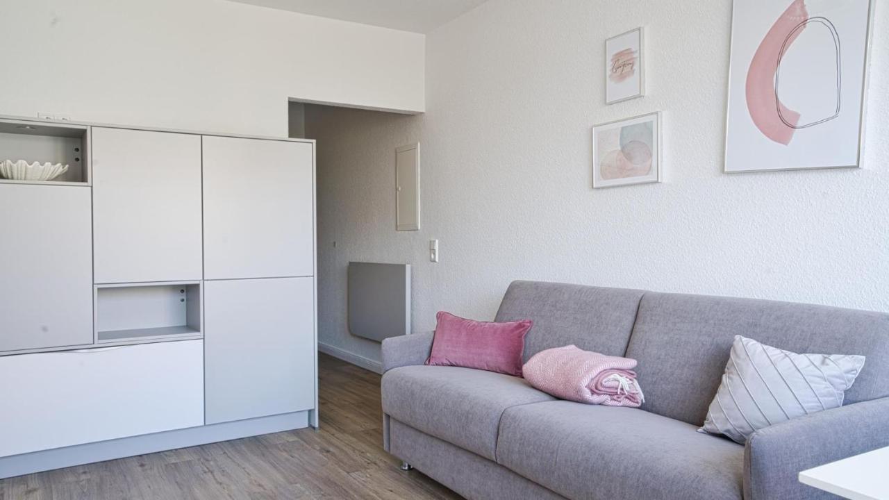 Seepferdchen - Kuscheliges Apartment Mit Meerblick-Balkon Вангероге Екстериор снимка