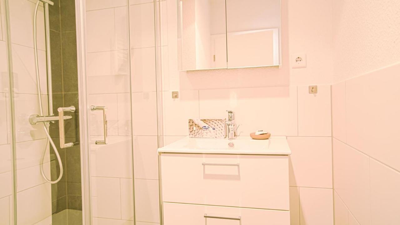 Seepferdchen - Kuscheliges Apartment Mit Meerblick-Balkon Вангероге Екстериор снимка