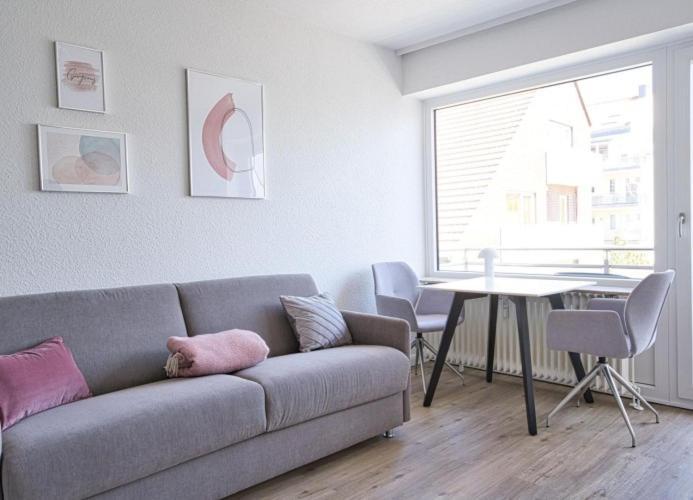 Seepferdchen - Kuscheliges Apartment Mit Meerblick-Balkon Вангероге Екстериор снимка